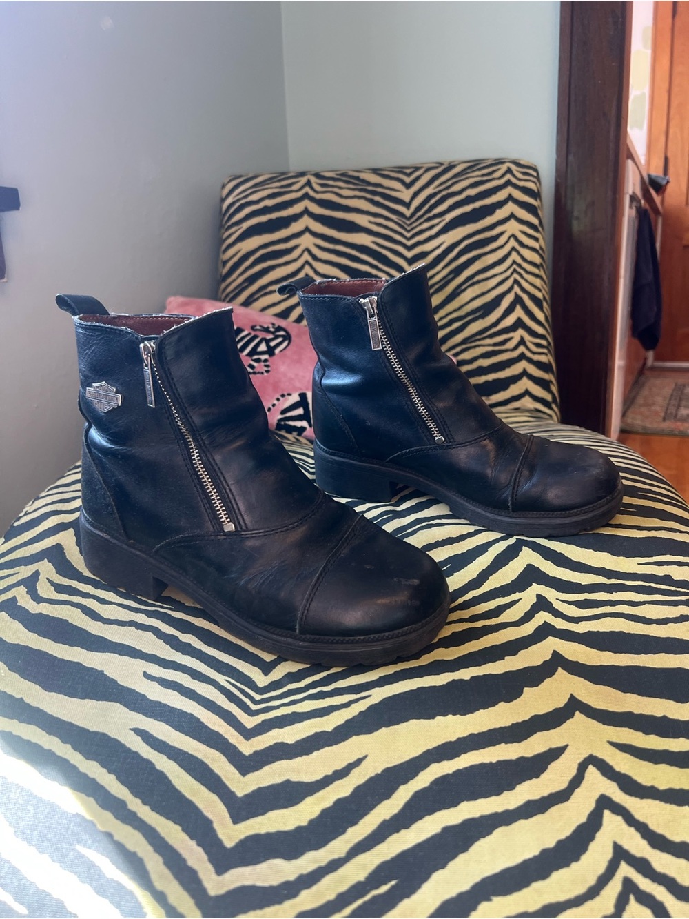 Harley Davidson leather boots size 8